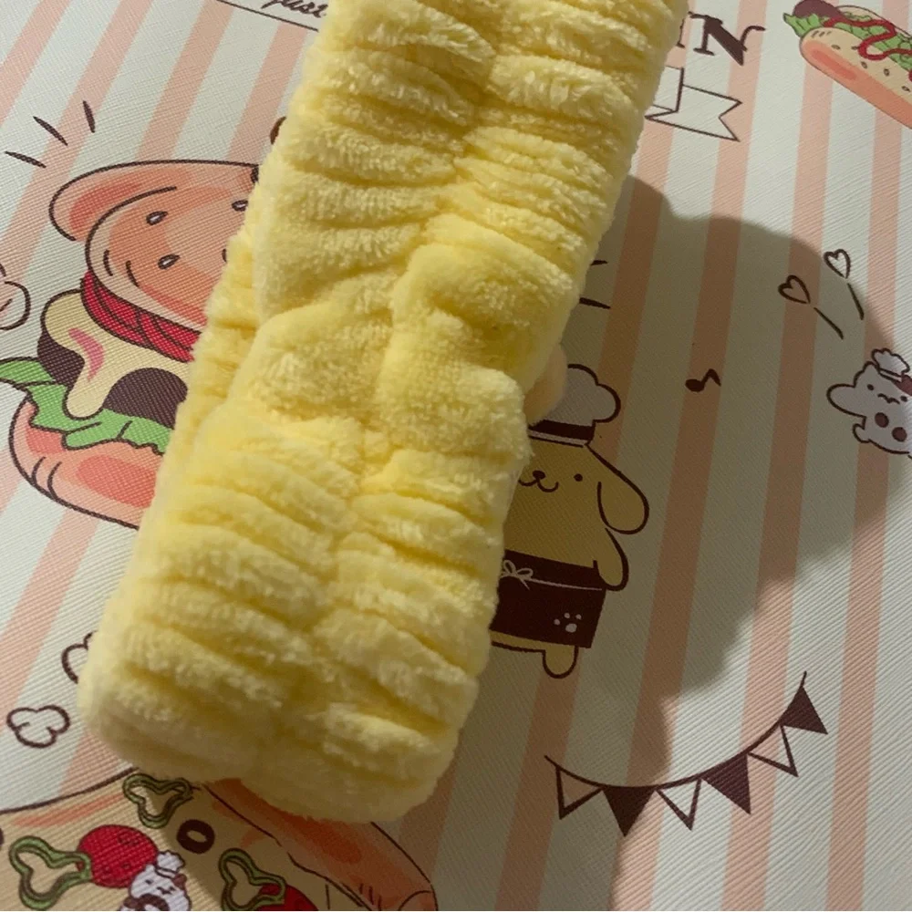 Yellow Pompompurin Soft Stretchy Spa Headband